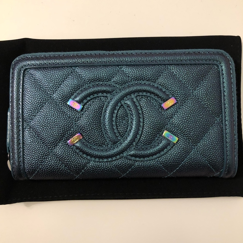 Chanel Filigree Zippy Wallet